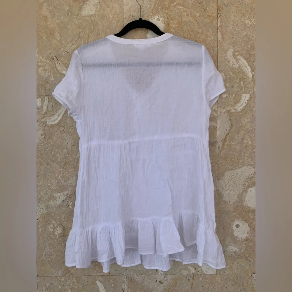 White V-Neck Short Sleeve Dress - Picture 4 of 10